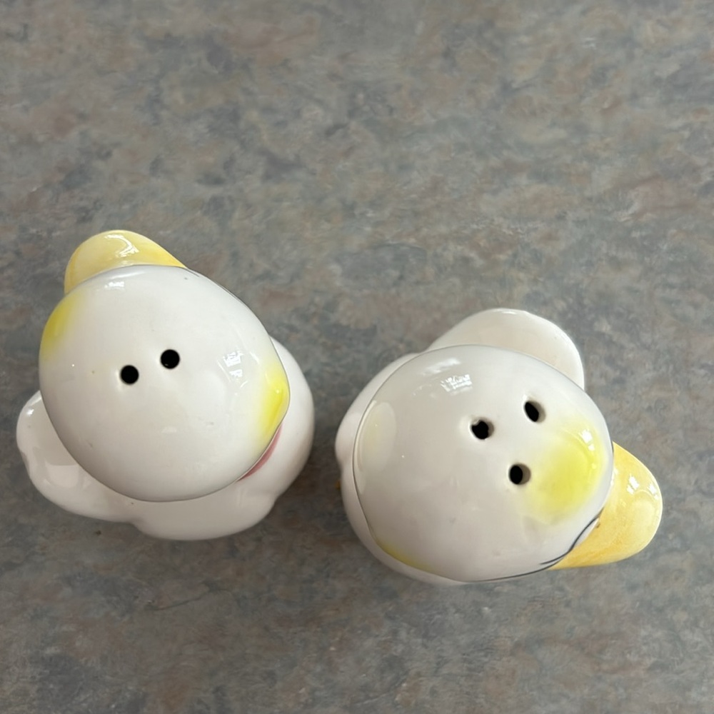 Vintge duck snp shakers. - Picture 3 of 5
